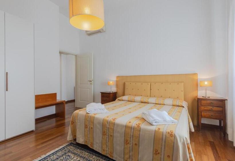 Suite com Vistas, Corte Nova