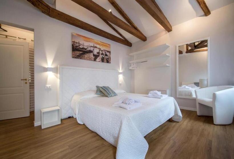 Apartamento 1 Quarto sem Cozinha, Corte Nova