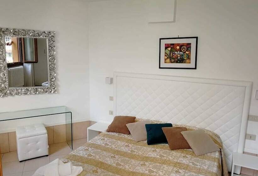 Apartamento 1 Quarto Vista Jardim, Corte Nova