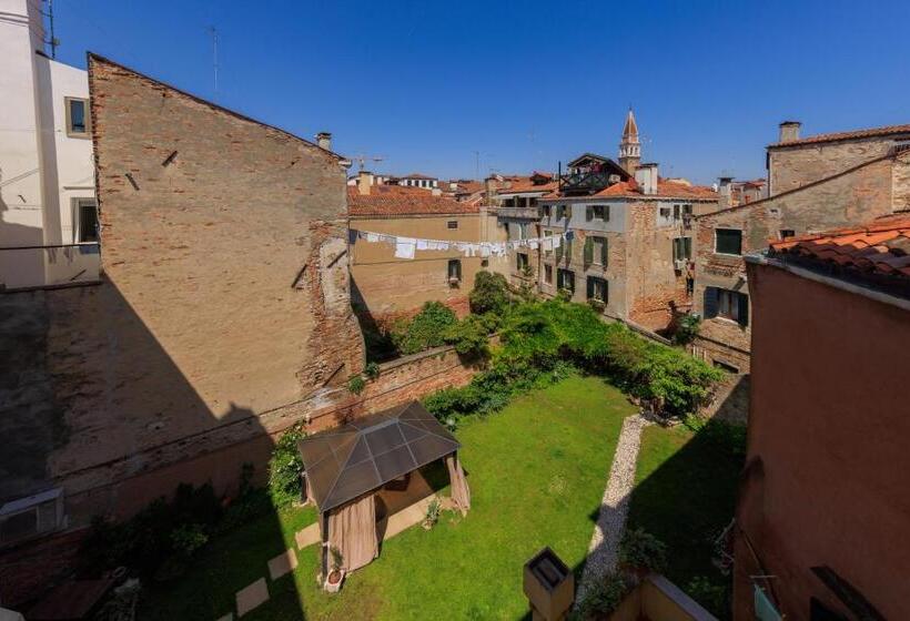 Apartamento 1 Quarto Vista Jardim, Corte Nova