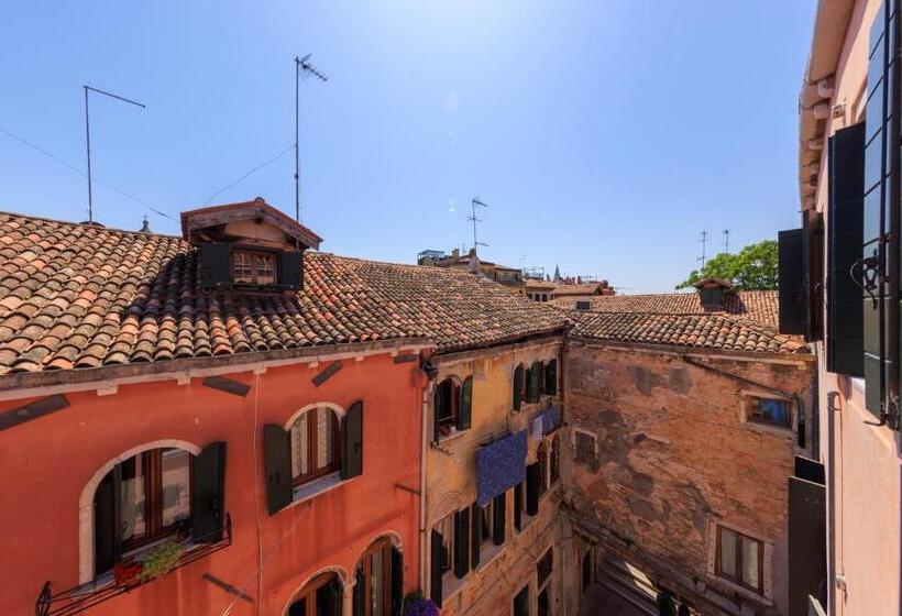 Apartamento 1 Quarto Vista Jardim, Corte Nova