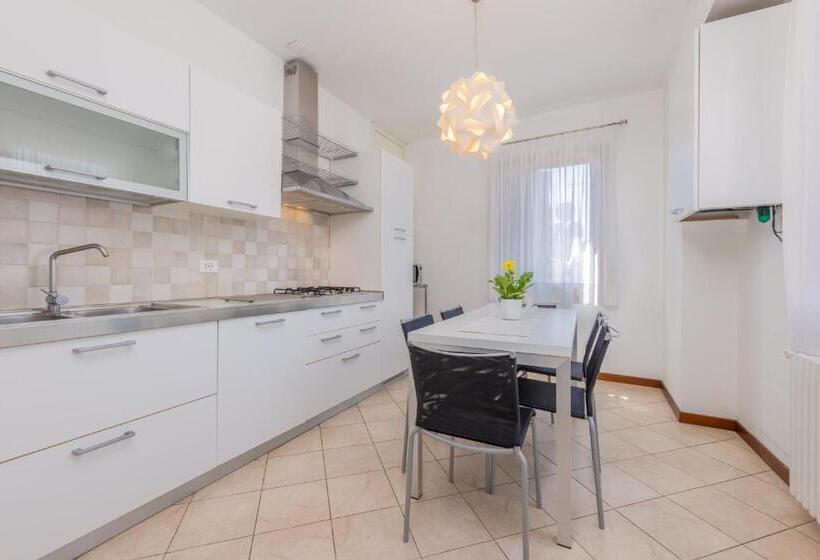 Apartamento 3 Quartos, Corte Nova