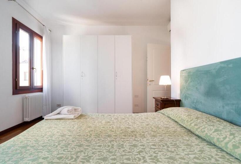 Apartamento 2 Quartos Vista Jardim, Corte Nova