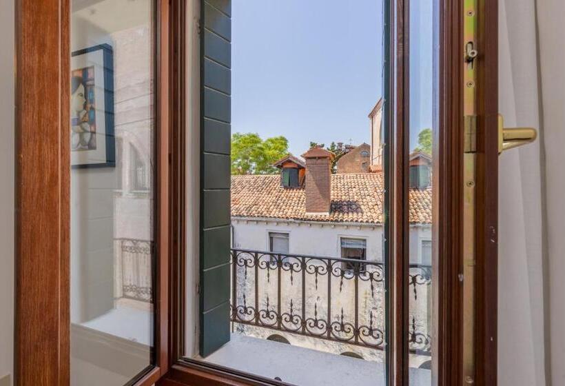 Apartamento 3 Quartos, Corte Nova