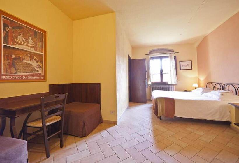 חדר סטנדרט לשלושה, Fattoria Voltrona