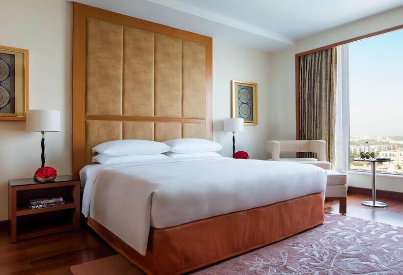 스탠다드 룸 더블 침대, Bengaluru Marriott Hotel Whitefield