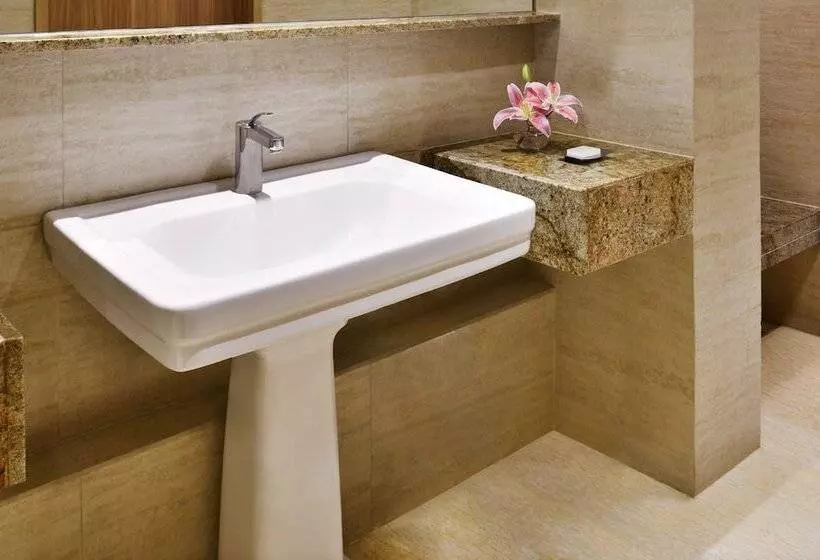 ダブルベッドスタンダードルーム, Bengaluru Marriott Hotel Whitefield