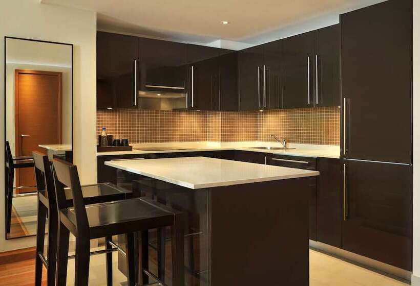 جناح ديلوكس غرفتين نوم, Hilton Bangalore Embassy Golflinks