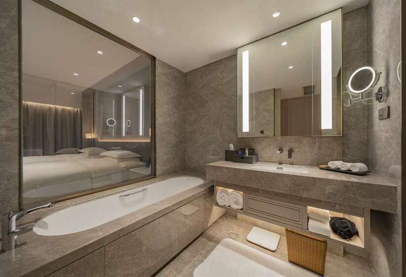 غرفة قياسية, Hilton Bangalore Embassy Golflinks