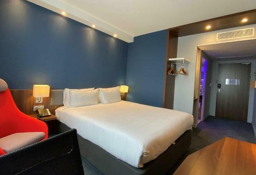 غرفة قياسية, Holiday Inn Express Dijon, An Ihg