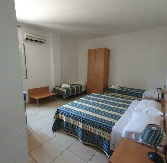 اتاق استاندارد سه نفره, Il Timone