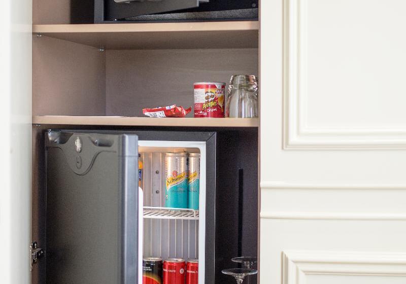 اتاق استاندارد, Jump Inn Hotel Belgrade