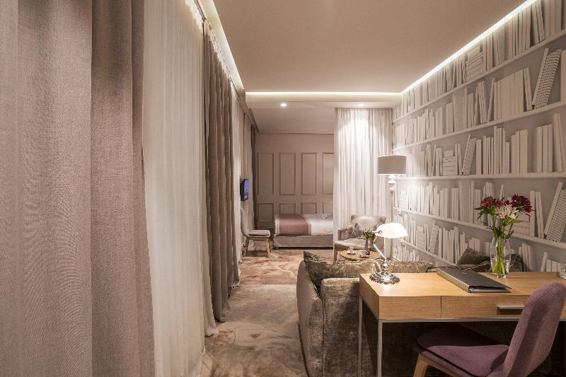 اتاق خانوادگی, Jump Inn Hotel Belgrade