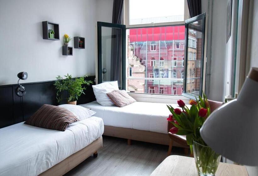 اتاق استاندارد, La Boheme