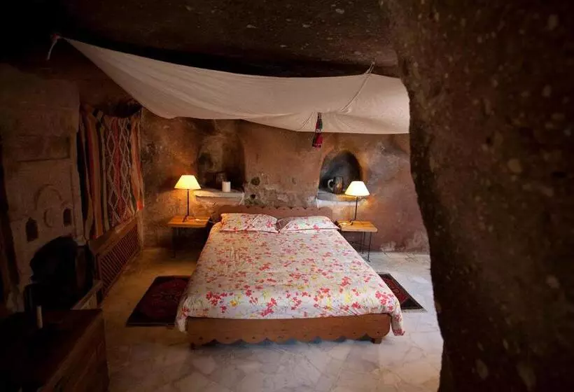 スタンダードスタジオ, Les Maisons De Cappadoce