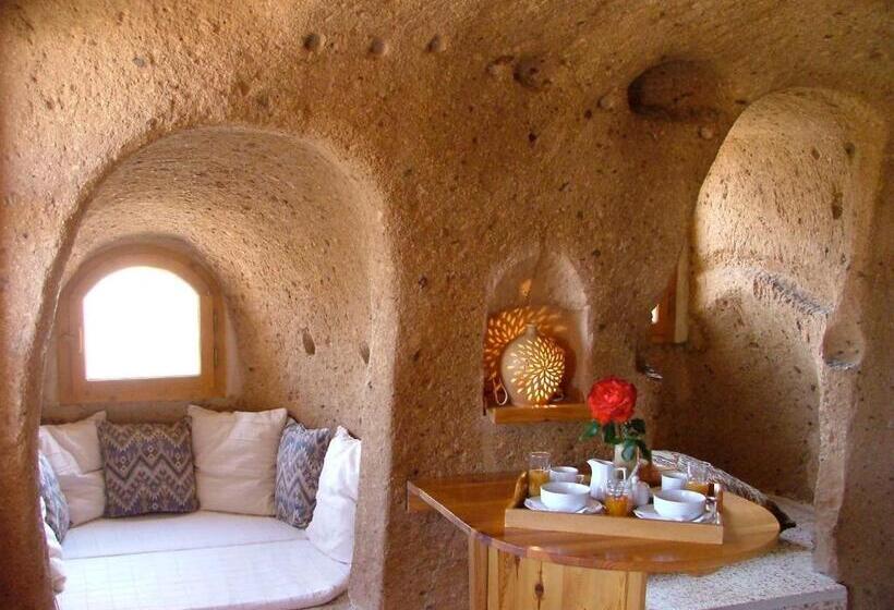 Студио Базик, Les Maisons De Cappadoce