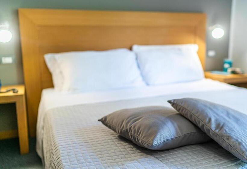 Classic room with balcony, Martini