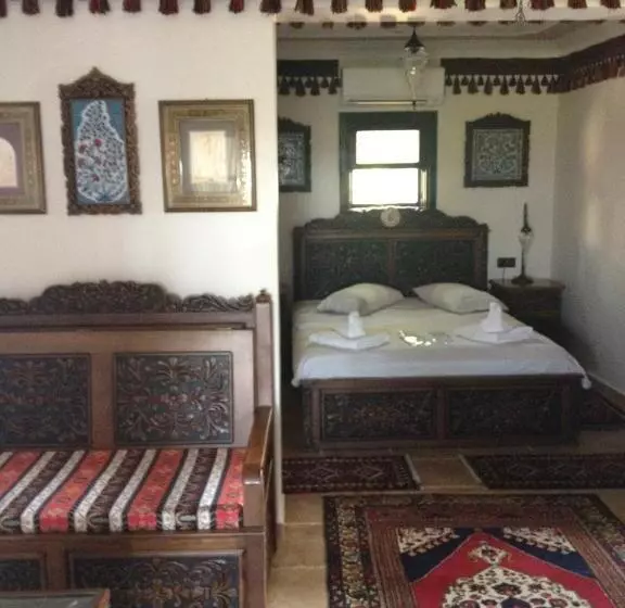Sviitti, Nilya
