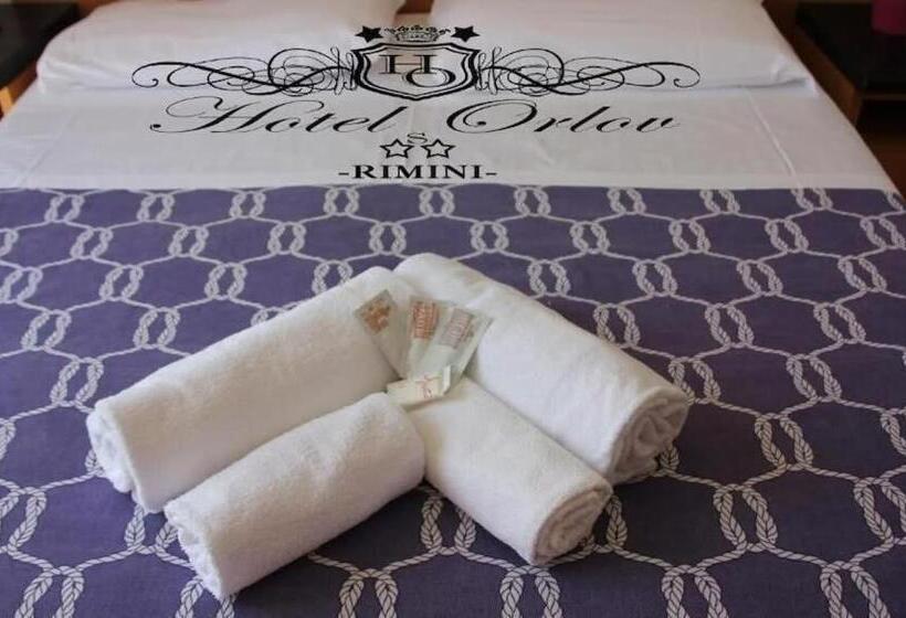 חדר לארבעה סטנדרטי עם מרפסת, Orlov