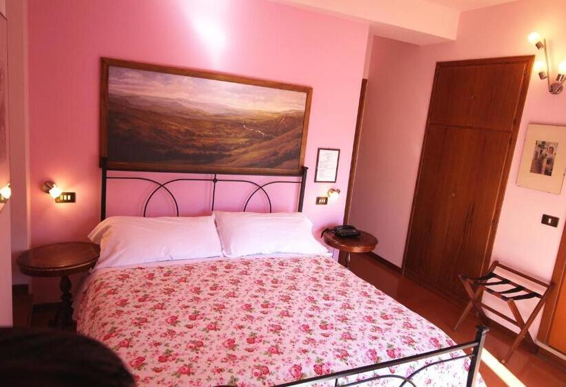 חדר סטנדרט, Pallotta