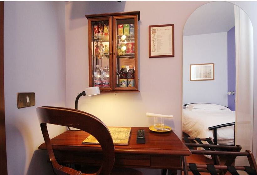 חדר סטנדרט יחיד, Pallotta