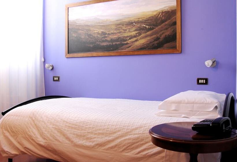 חדר סטנדרט יחיד, Pallotta