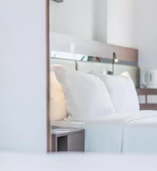اتاق لوکس, Travelodge Kowloon