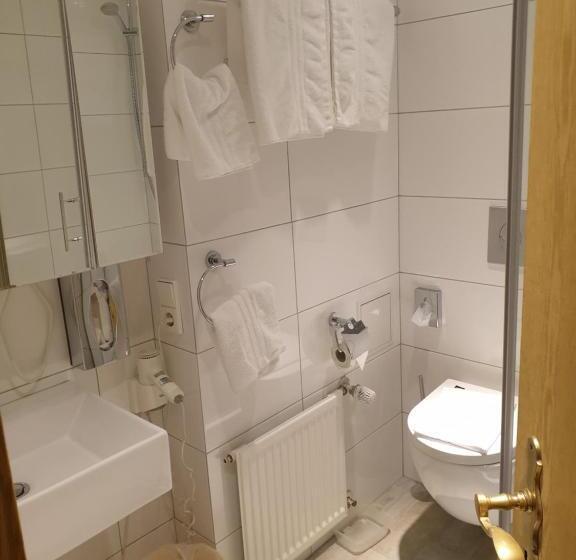 经济房, Waldblick Bsr Mit Kostenlose Bonuskarten Für Schifffahrten, Thermen, Museen Ab 2 Nächte