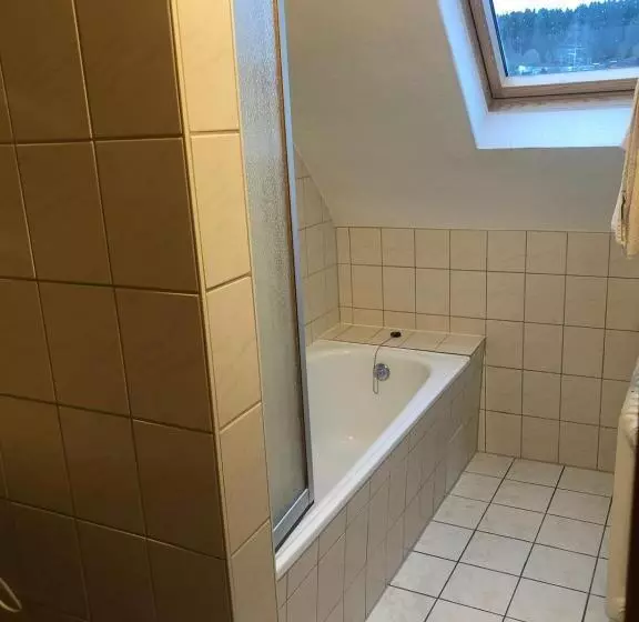 シングルベーシックルーム, Waldblick Bsr Mit Kostenlose Bonuskarten Für Schifffahrten, Thermen, Museen Ab 2 Nächte