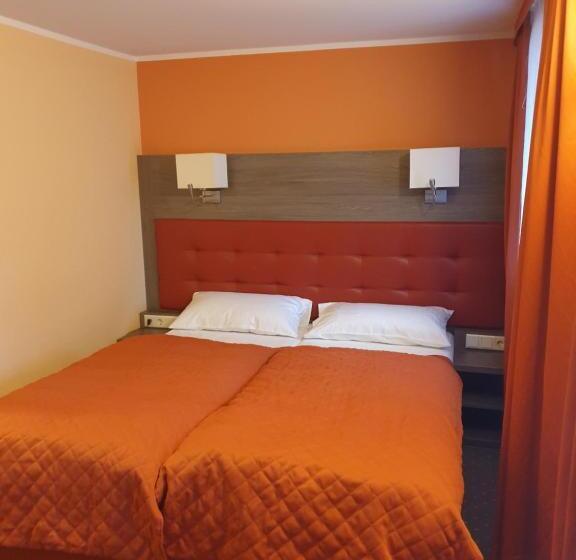 标准间, Waldblick Bsr Mit Kostenlose Bonuskarten Für Schifffahrten, Thermen, Museen Ab 2 Nächte