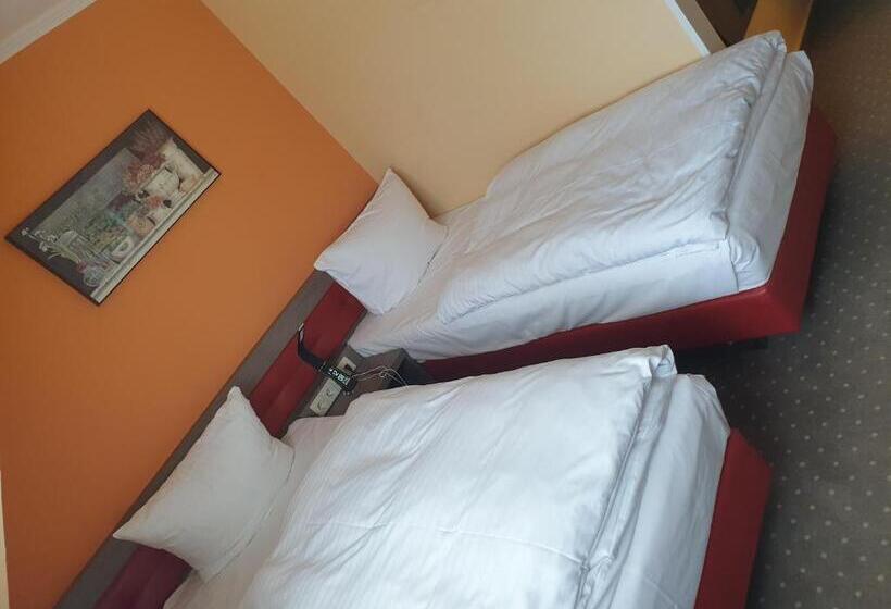 标准间, Waldblick Bsr Mit Kostenlose Bonuskarten Für Schifffahrten, Thermen, Museen Ab 2 Nächte