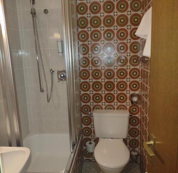 基本间, Waldblick Bsr Mit Kostenlose Bonuskarten Für Schifffahrten, Thermen, Museen Ab 2 Nächte