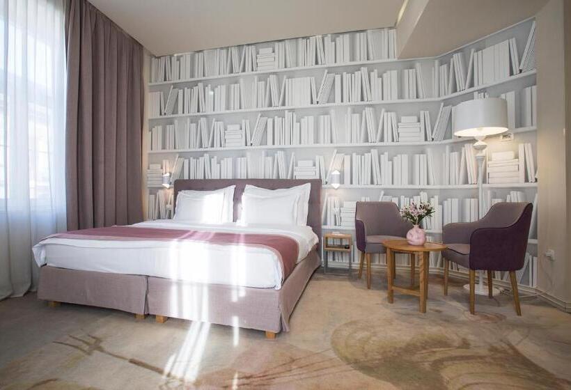 اتاق لوکس, Jump Inn Hotel Belgrade