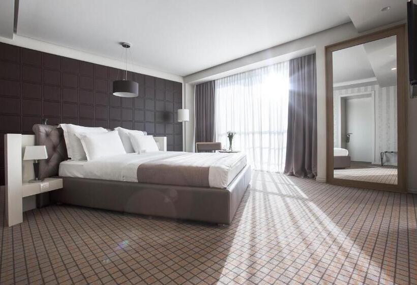 اتاق لوکس, Jump Inn Hotel Belgrade