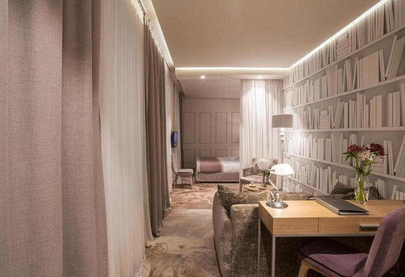 اتاق خانوادگی, Jump Inn Hotel Belgrade