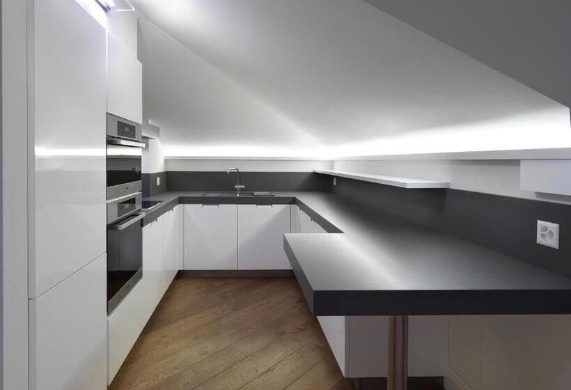 سوئیت پنت هاوس, Resort Collina D Oro Hotel, Residence & Spa