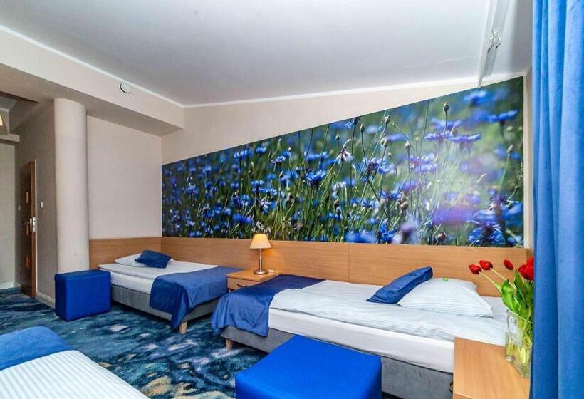 Quarto Triplo Estandar, Metropol
