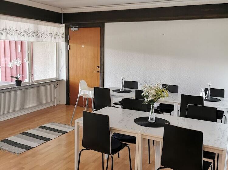 Quarto Estandar Banheiro Compartilhado, Saxvikens Vandrarhem