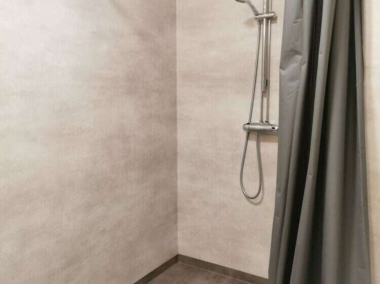 Ortak Banyolu Tek Kişilik Standart Oda, Saxvikens Vandrarhem