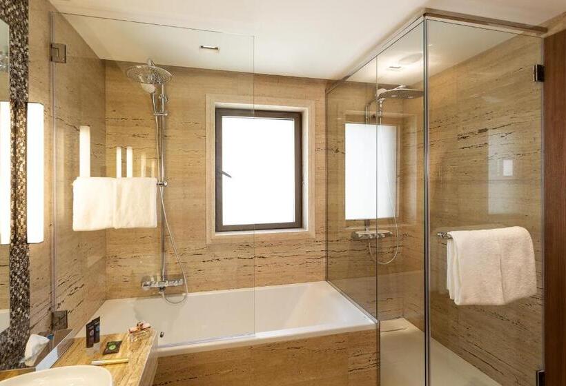 سوییت سوپریور, Novotel Tunis Lac