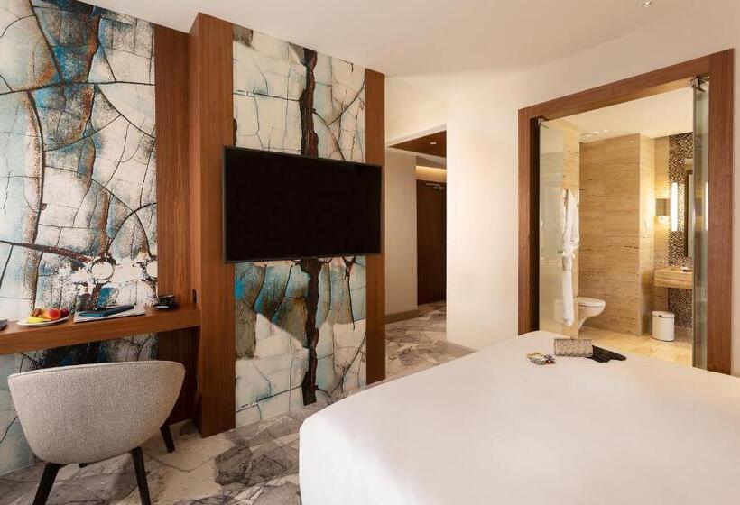 سوییت سوپریور, Novotel Tunis Lac