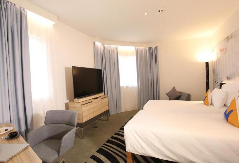 اتاق اجرایی, Novotel Tunis Lac