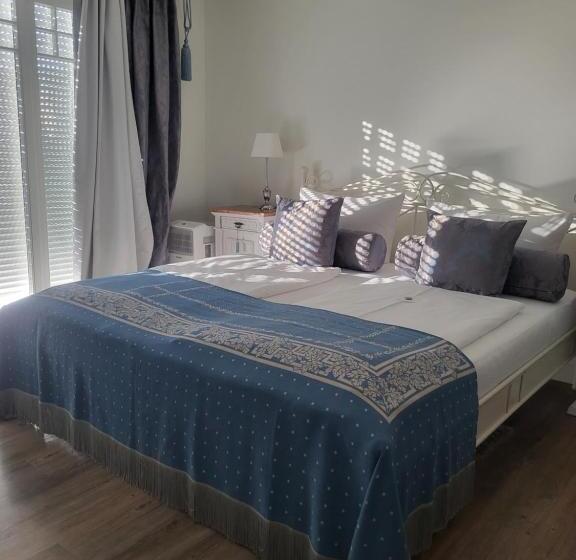 חדר סטנדרט עם טרסה, Balthazar Iphofen, Ohne Frühstück, Nähe Knauf Gips Kg Und Connekt, No Waste, Nachhaltig, Familiär, N