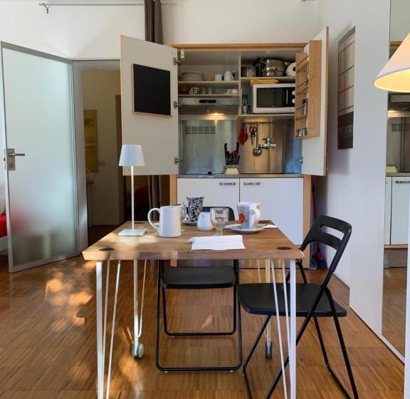 إستوديو قياسى, Casabella Lago Maggiore