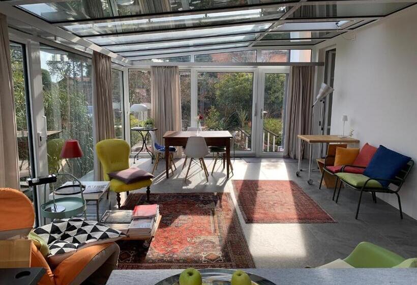 شقة غرفة واحدة, Casabella Lago Maggiore