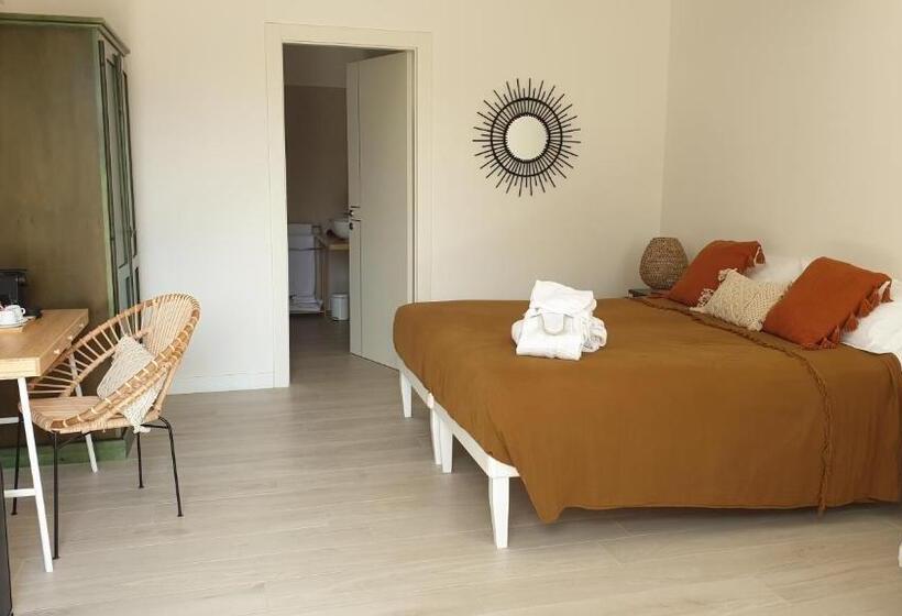 Quarto Superior Vista Jardim, Villa Morro Suites