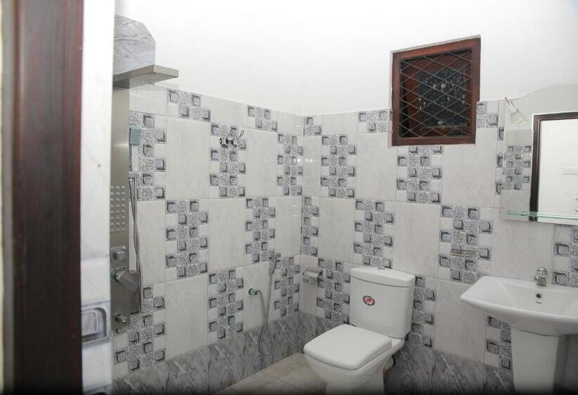 Standardzimmer mit Balkon, Villa71