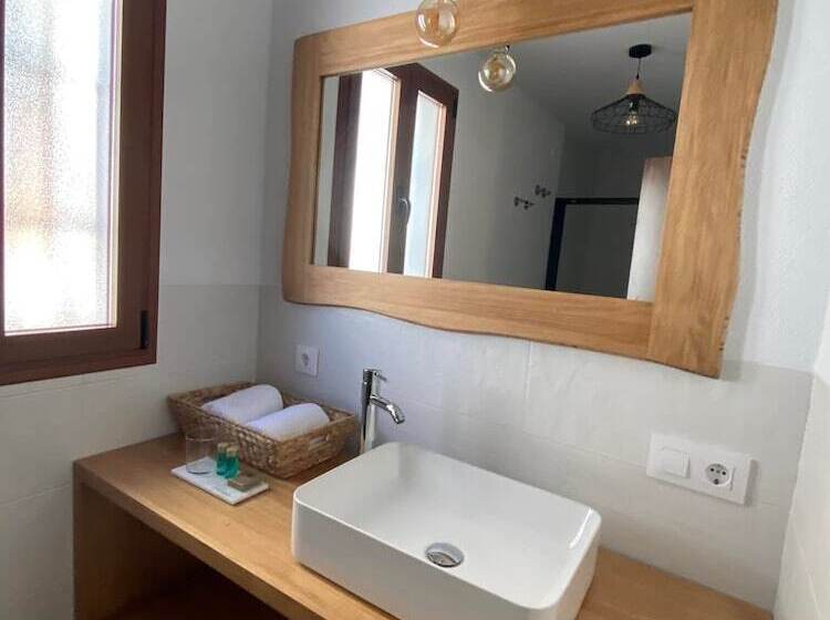 غرفة قياسية, Palacio Conde Del Alamo