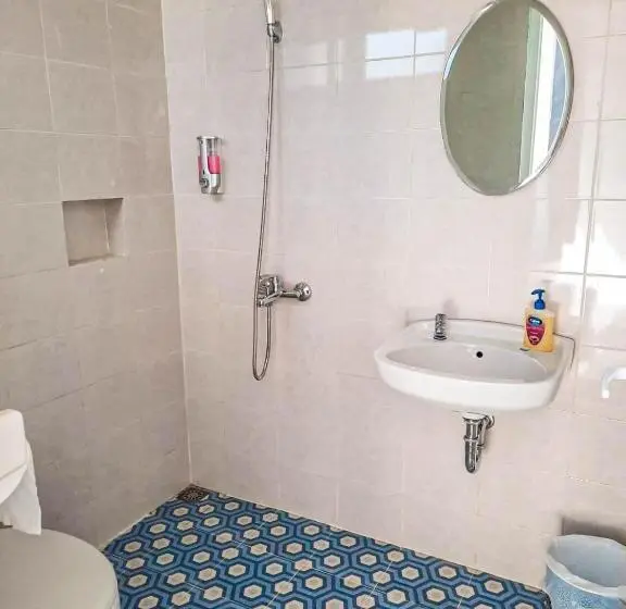 Chambre Familiale, Rosemary Homestay