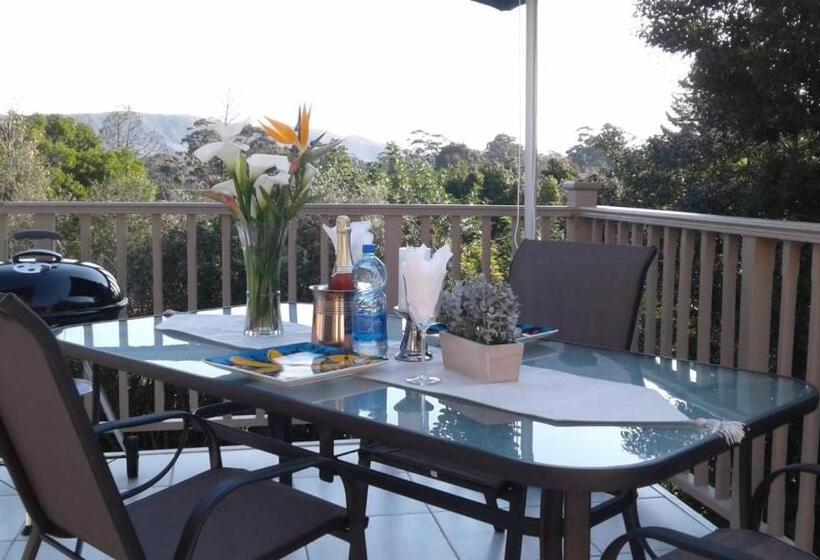 家庭套房, 18 On Thesen